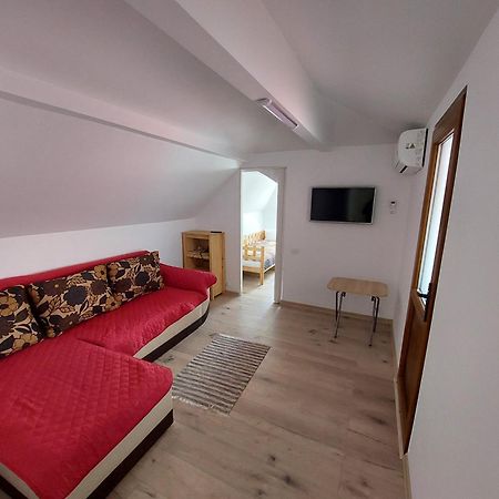 Casa Anne Hotel Мангалия Екстериор снимка
