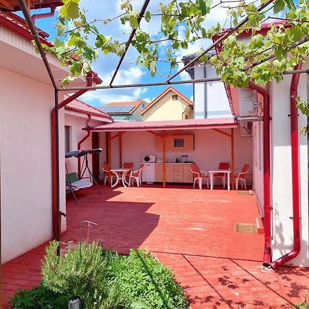 Casa Anne Hotel Мангалия Екстериор снимка